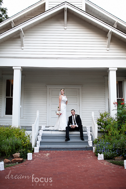 Jeff & Lesleigh | Wedding at Farmers Branch Historical Park