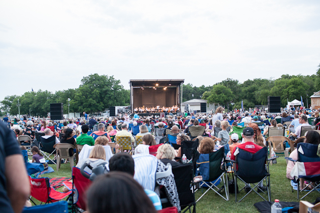 Farmer's Branch Historical Park Stars and Strings Event