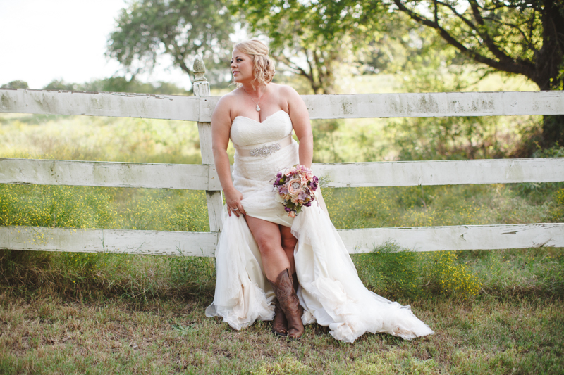 Emily & Joe’s Barn Wedding | Chapel Creek Manor | Waxahachie, Texas
