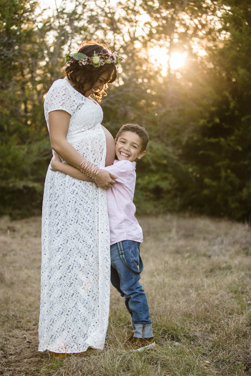 Amber Maternity Session | Brookhaven Campus Farmers Branch