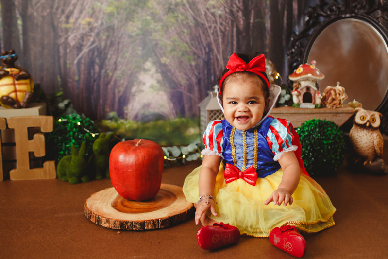 dallas cake smash photographer snow white